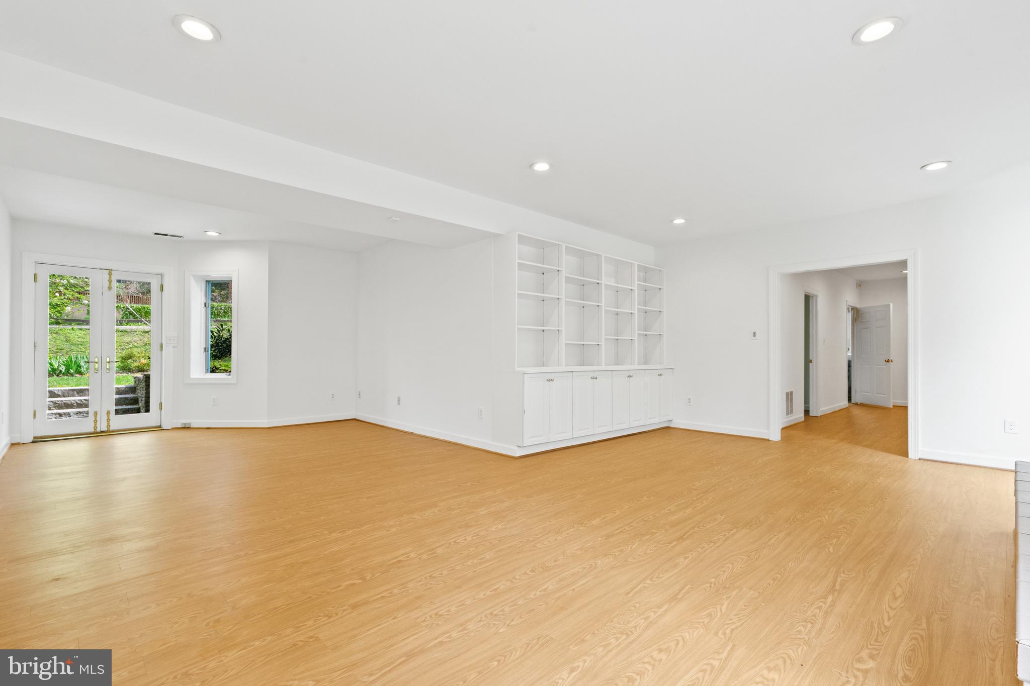 2722 Chain Bridge Road Northwest Washington, DC 20016 - Photo 30 of 43 Recreation Room