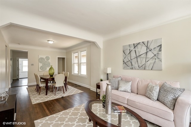 4916 West Henderson Street Chicago, IL 60641 - Photo 3 of 20
