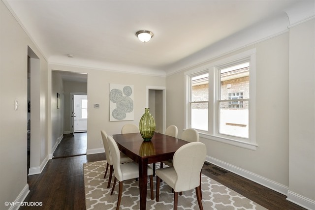 4916 West Henderson Street Chicago, IL 60641 - Photo 6 of 20