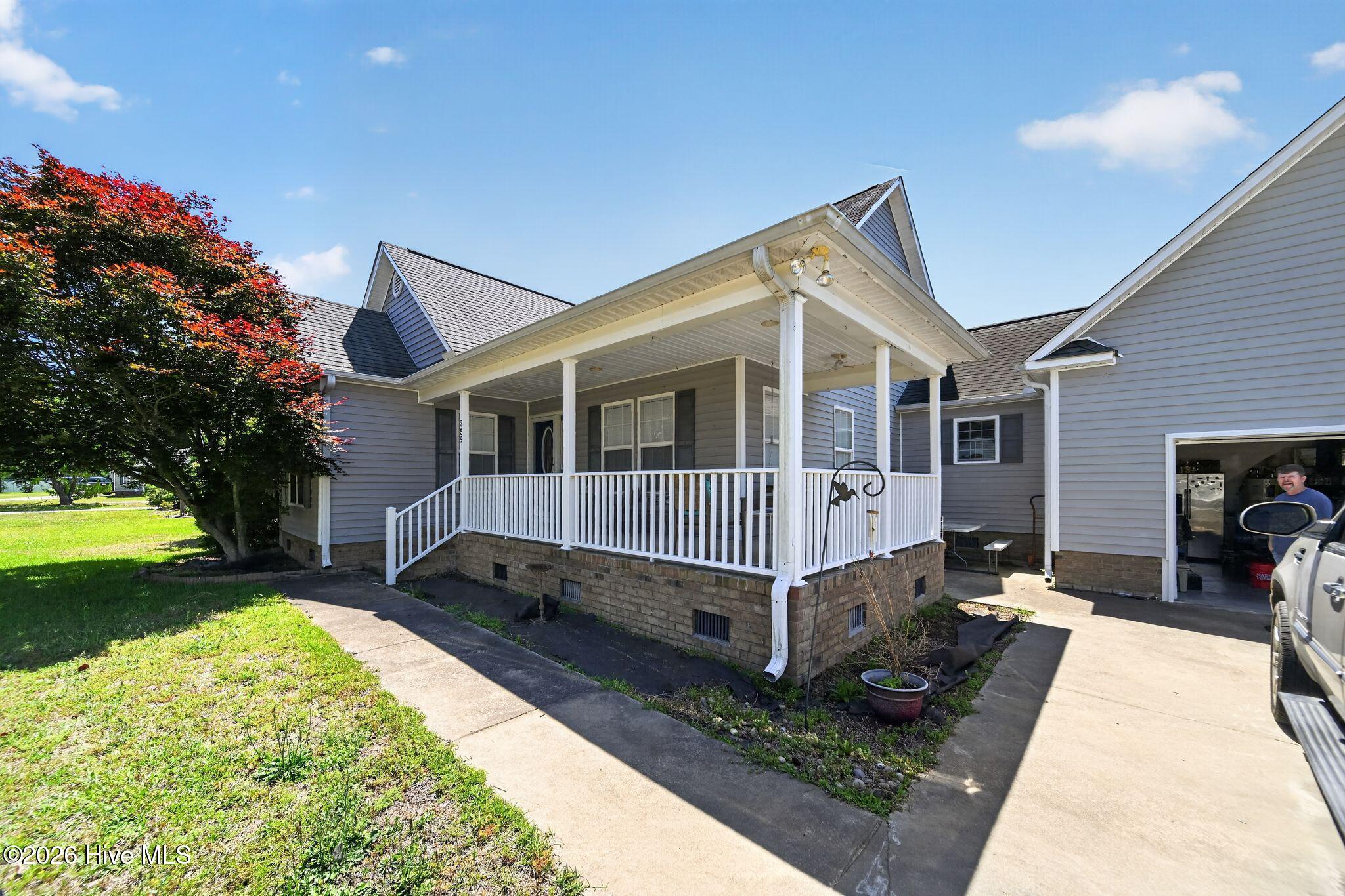 259 Clarks Neck Road Washington, NC 27889 - Photo 3 of 37 3