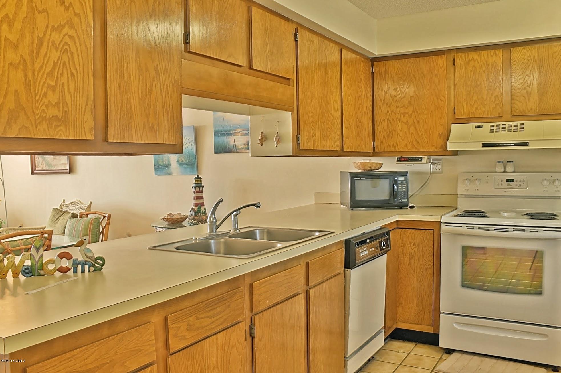 1505 Salter Path Road, Unit 226 Indian Beach, NC 28512 - Photo 6 of 17 Kitchen