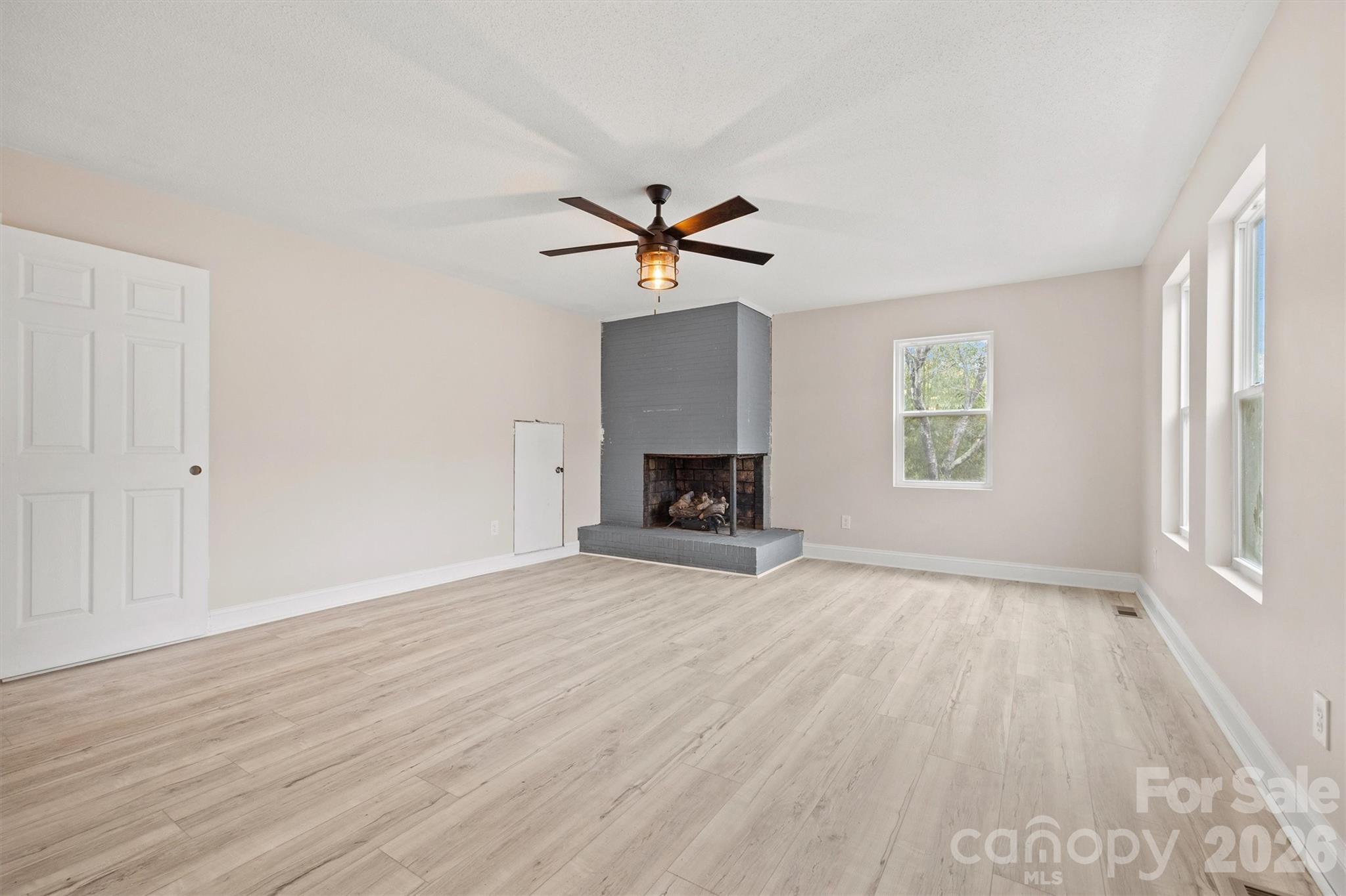 3526 Mt Holly Road Edgemoor, SC 29712 - Photo 3 of 30