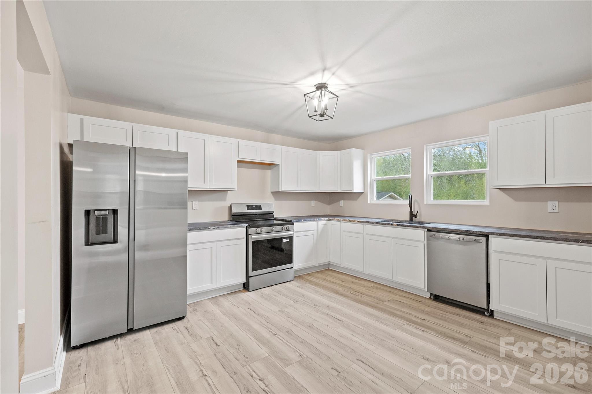 3526 Mt Holly Road Edgemoor, SC 29712 - Photo 6 of 30