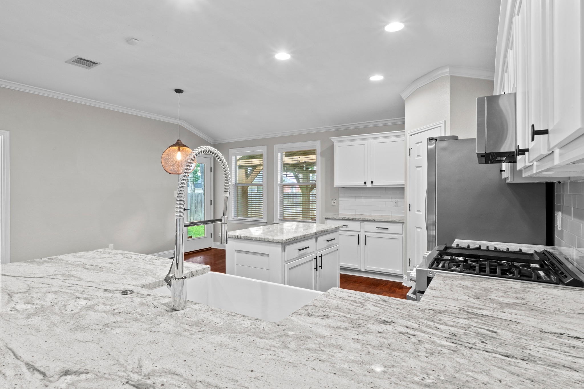 309 Creek Ridge Lane Round Rock, TX 78664 - Photo 14 of 29