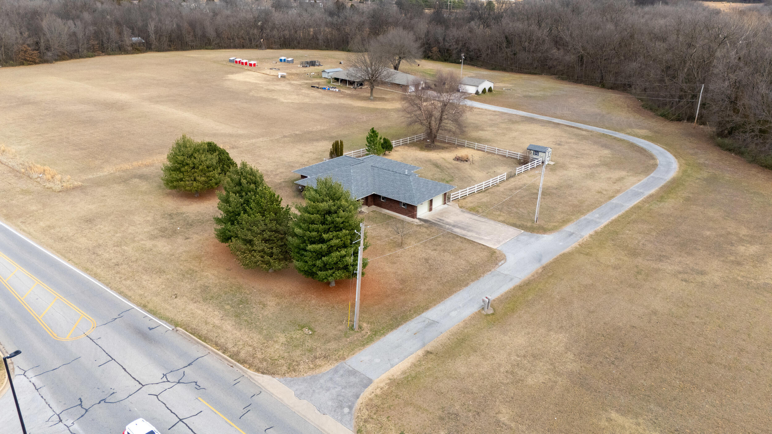 29670 South 630 Road Grove, OK 74344 - Photo 6 of 33 Exterior