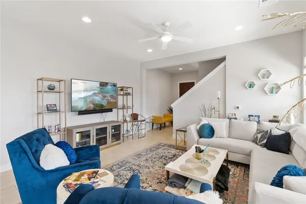 $2,850 | 1514 Arcilla Street, Austin, TX 78741