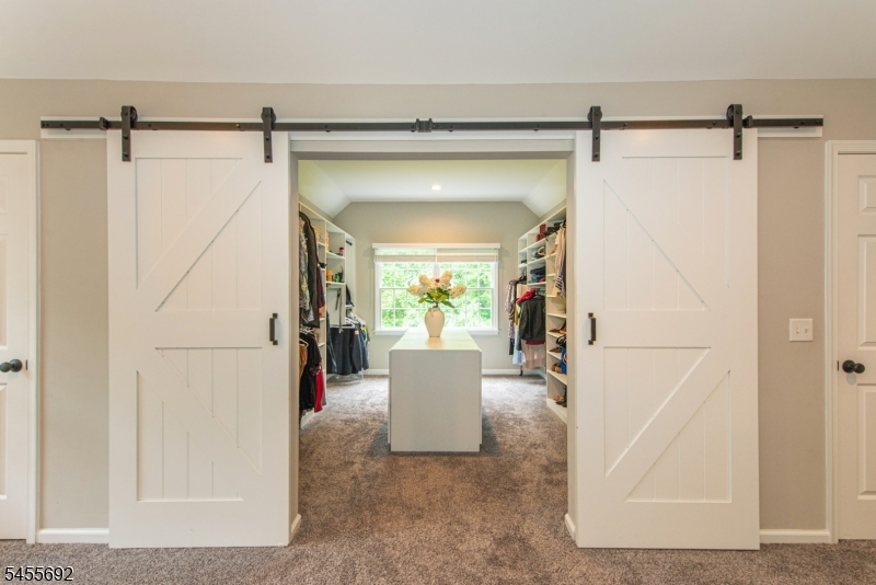18 Stoneybrook Road Long Valley, NJ 07853 - Photo 27 of 50 Gallery Image 27