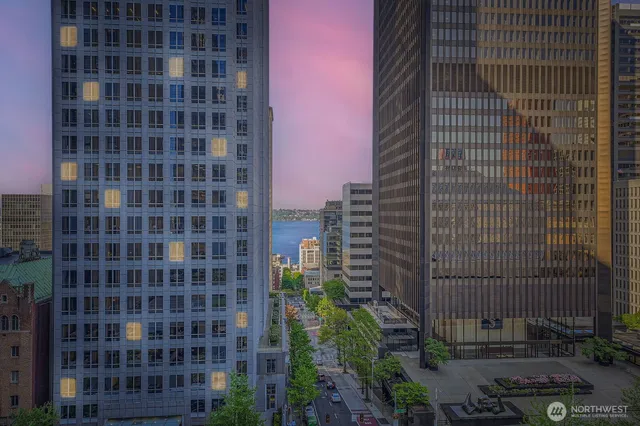 $659,000 | 909 5th Avenue, Unit 701, Seattle, WA 98164