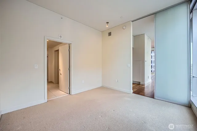 $659,000 | 909 5th Avenue, Unit 701, Seattle, WA 98164