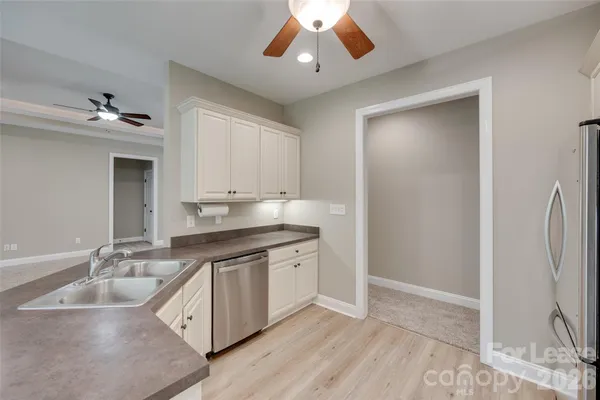 $3,200 | 646 Harper Davis Road, Clover, SC 29710