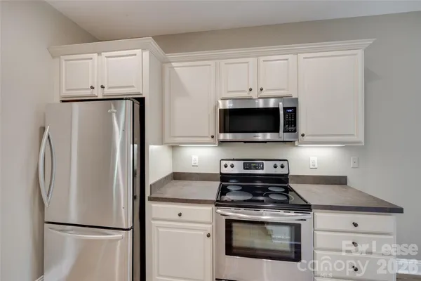 $3,200 | 646 Harper Davis Road, Clover, SC 29710