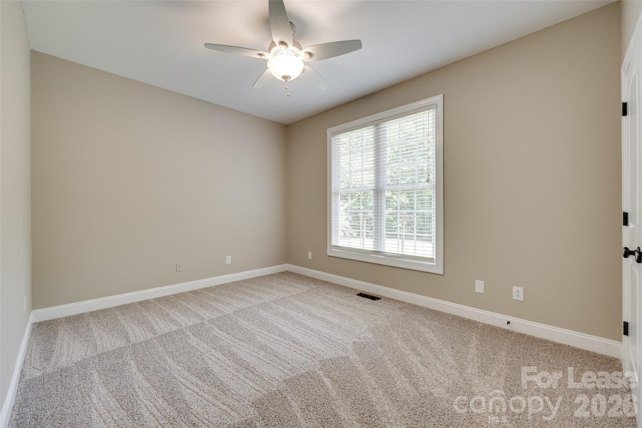 646 Harper Davis Road Clover, SC 29710 - Photo 17 of 33