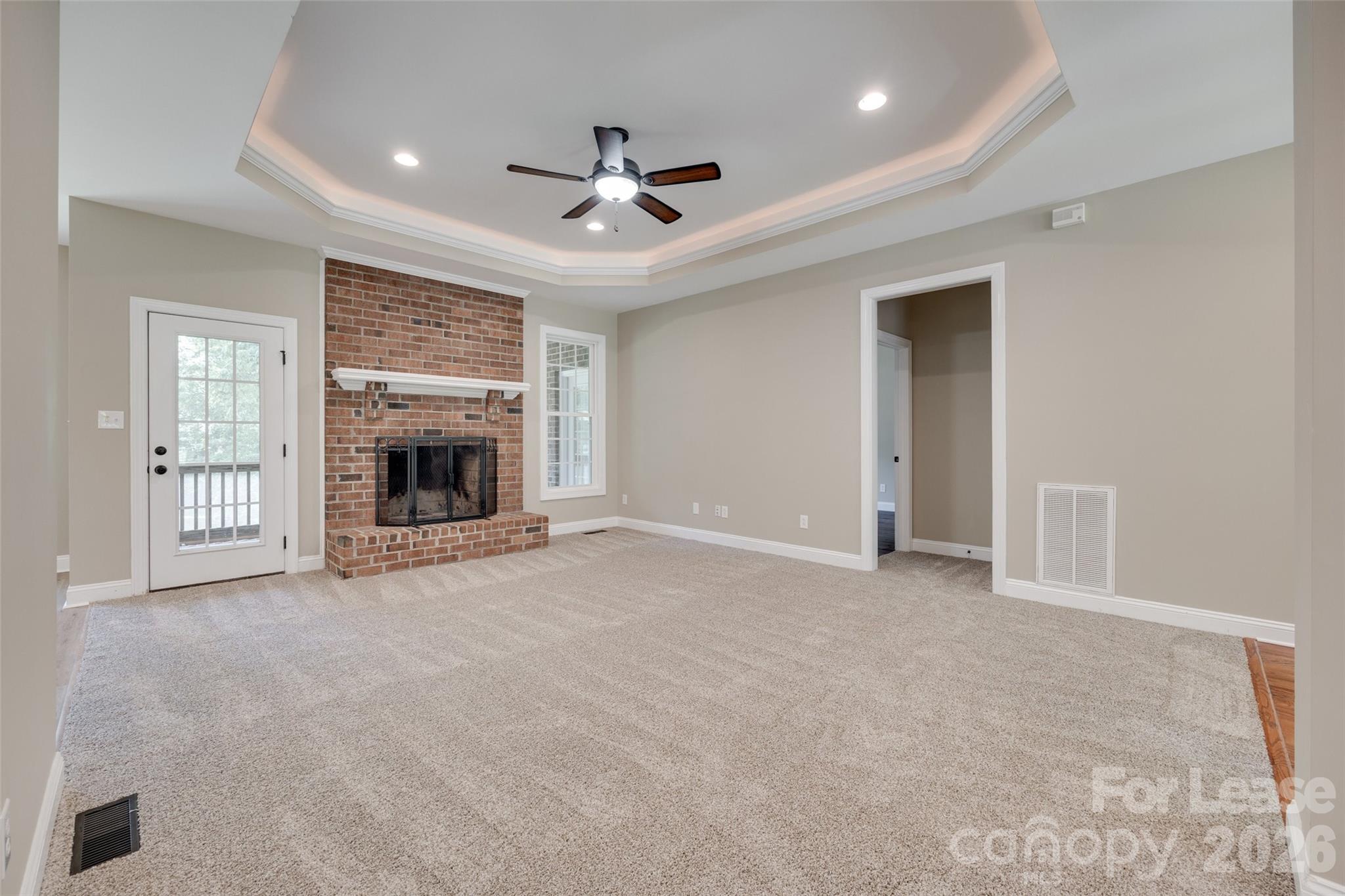 646 Harper Davis Road Clover, SC 29710 - Photo 6 of 33
