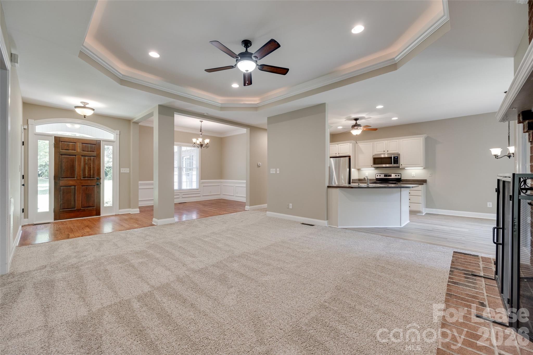 646 Harper Davis Road Clover, SC 29710 - Photo 7 of 33