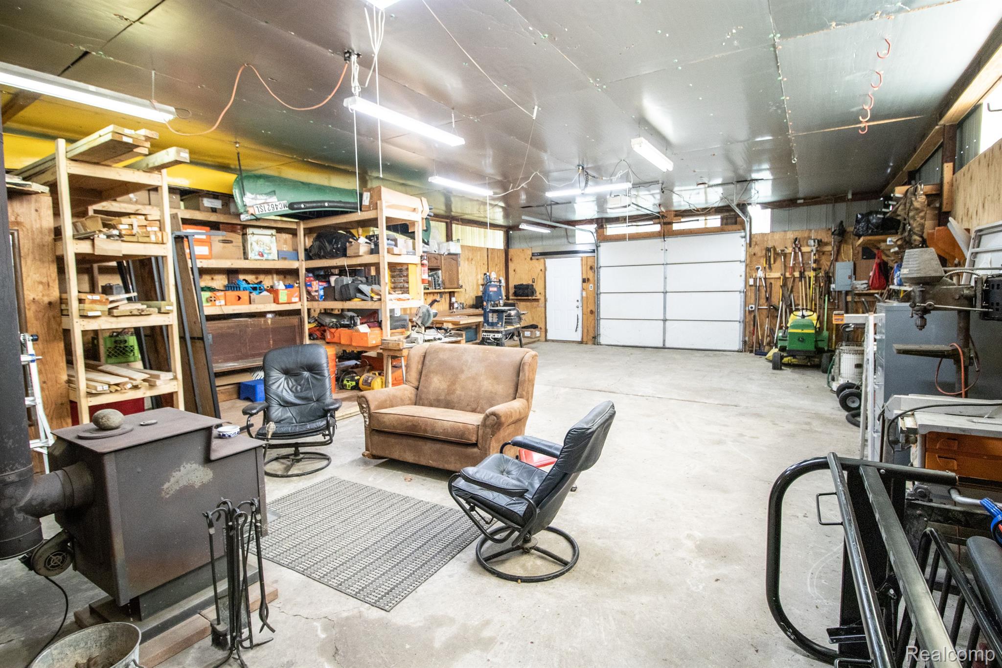 2142 West Ray Road Fenton, MI 48430 - Photo 40 of 52 Gallery Image 40