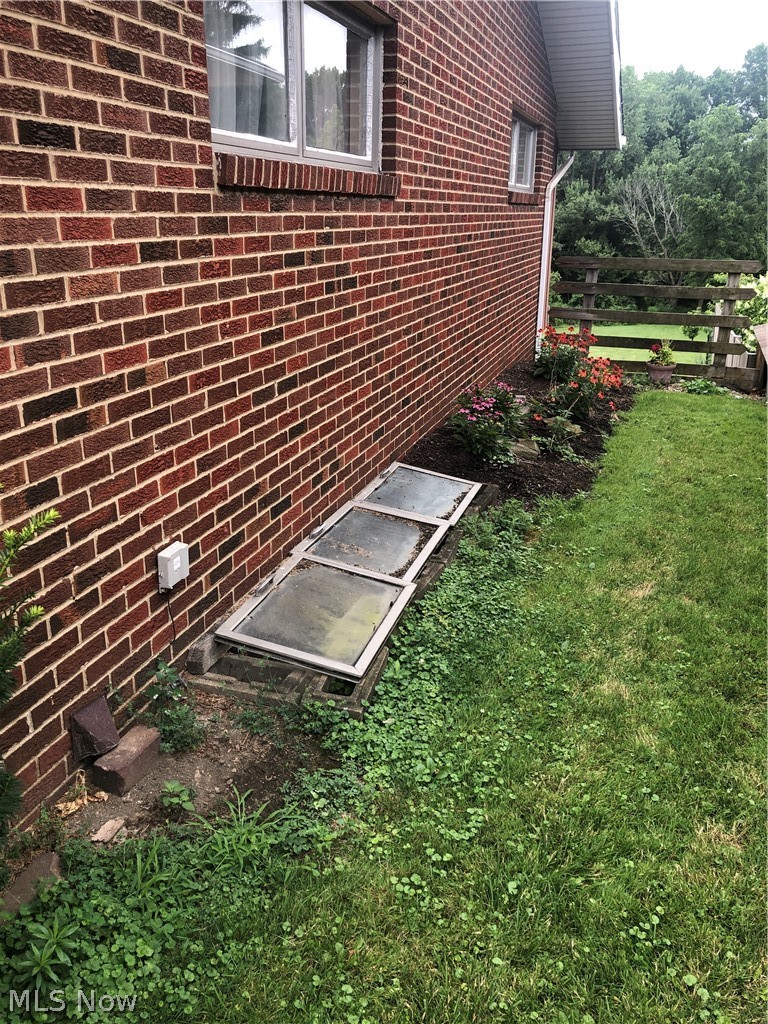 10716 Biddulph Road Cleveland, OH 44144 - Photo 19 of 24 Gallery Image 19