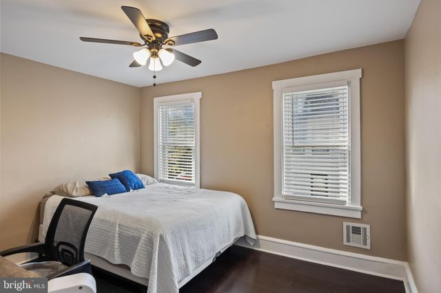 $390,000 | 35 Woodlawn Avenue, Collingswood, NJ 08108