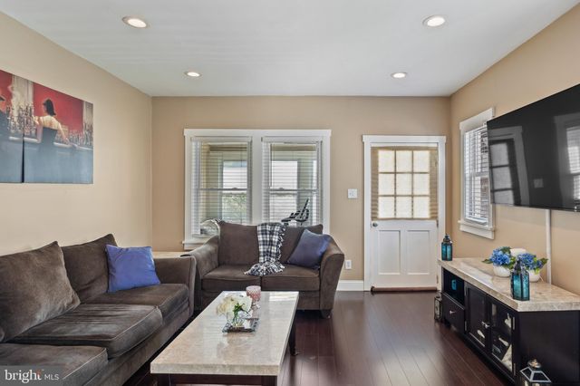 $390,000 | 35 Woodlawn Avenue, Collingswood, NJ 08108