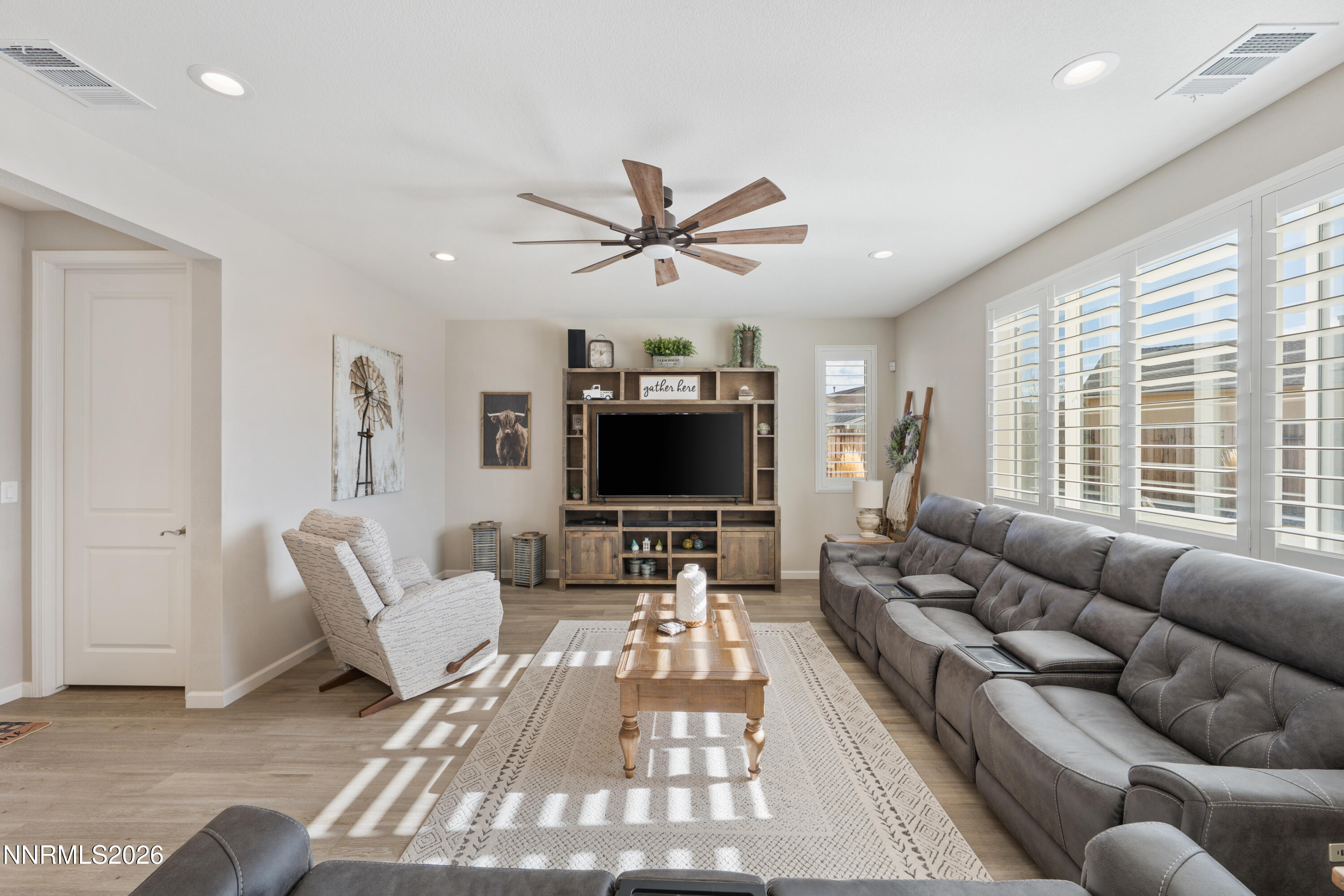 2131 Musselshell Court Sparks, NV 89436 - Photo 15 of 66 A7V09123