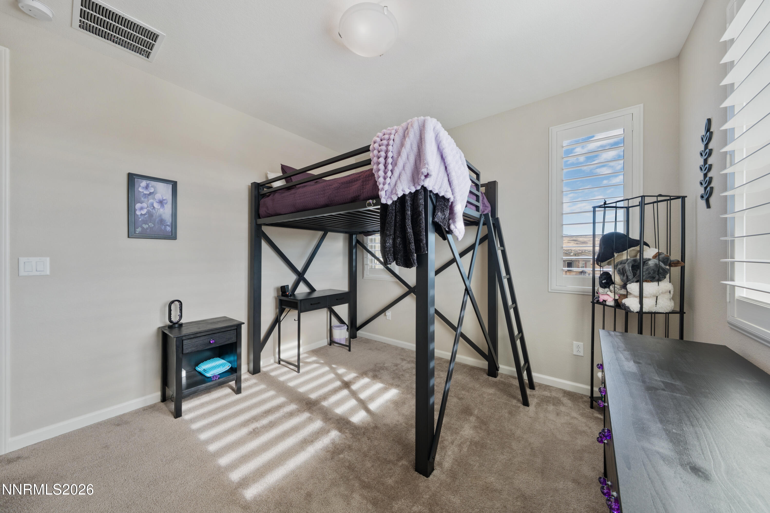 2131 Musselshell Court Sparks, NV 89436 - Photo 32 of 66 A7V09233