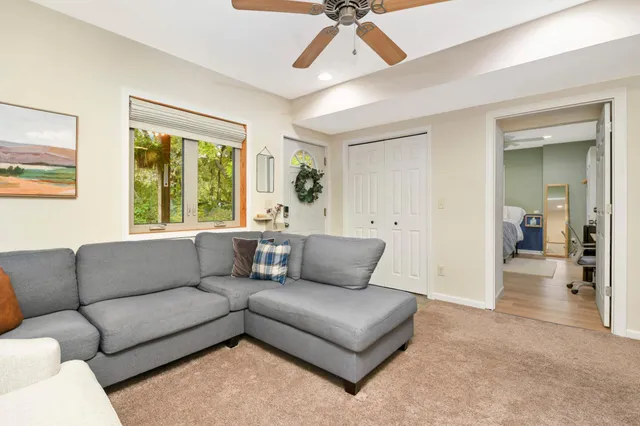 $639,900 | 360 E Street, Mendota, MN 55150