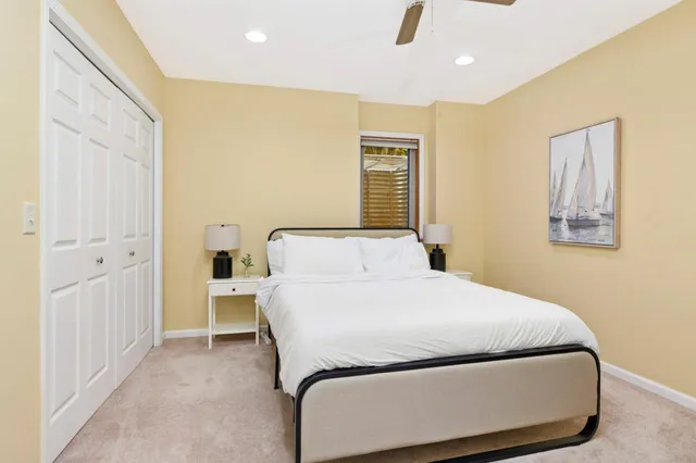 $639,900 | 360 E Street, Mendota, MN 55150