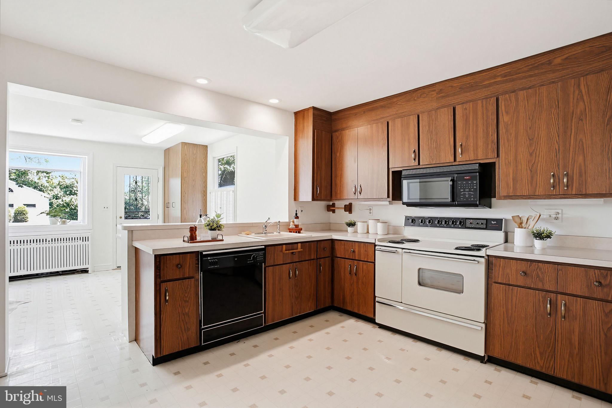 13201 Manor Road Glen Arm, MD 21057 - Photo 11 of 42