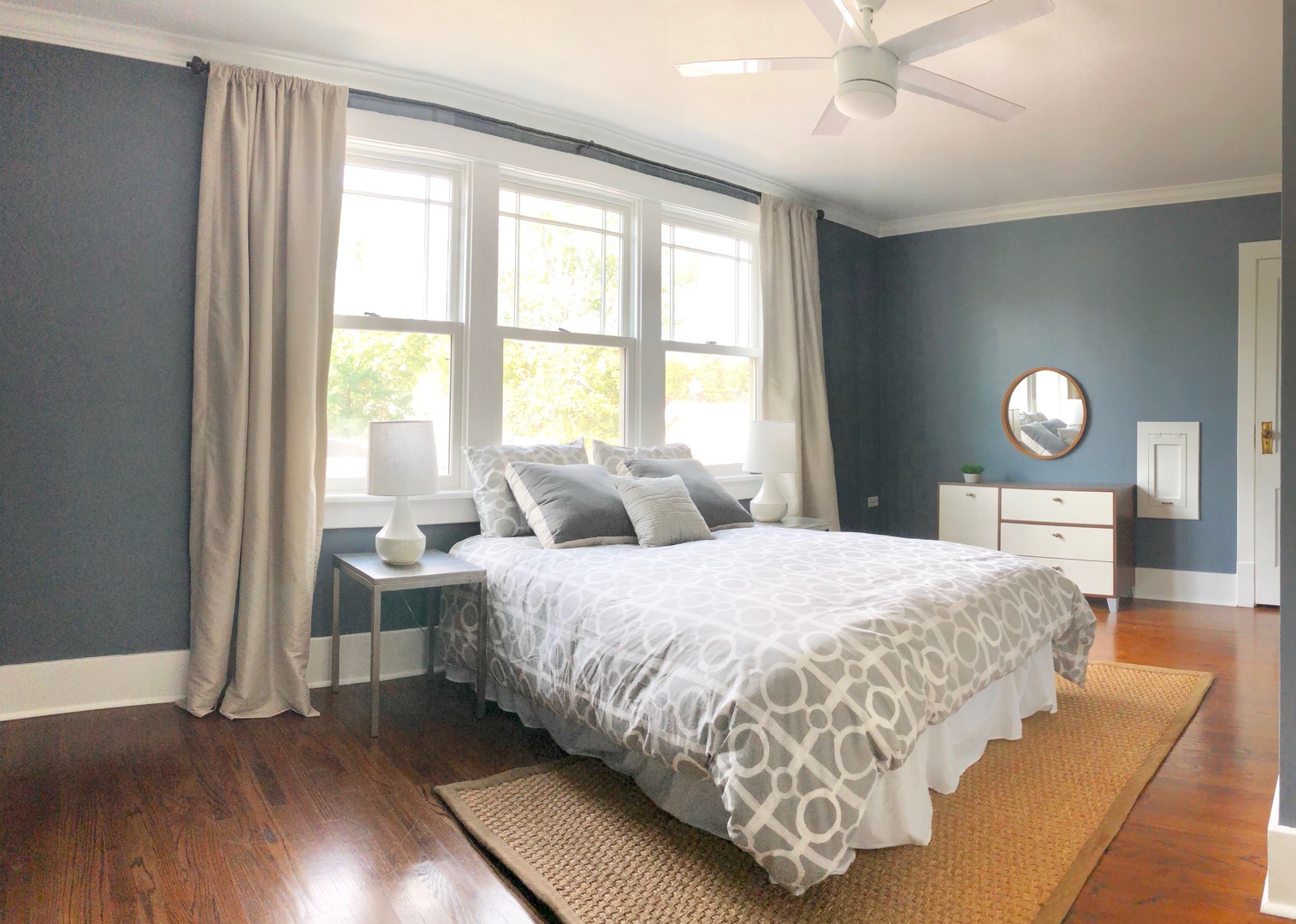 96 North Delaplaine Road Riverside, IL 60546 - Photo 18 of 25 a bedroom with bed and window