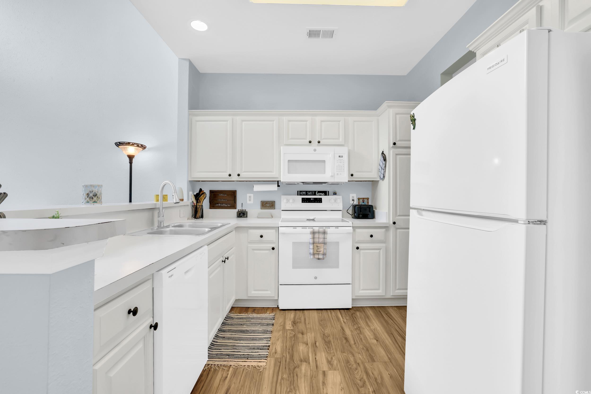 160 Chenoa Drive, Unit F Murrells Inlet, SC 29576 - Photo 11 of 33