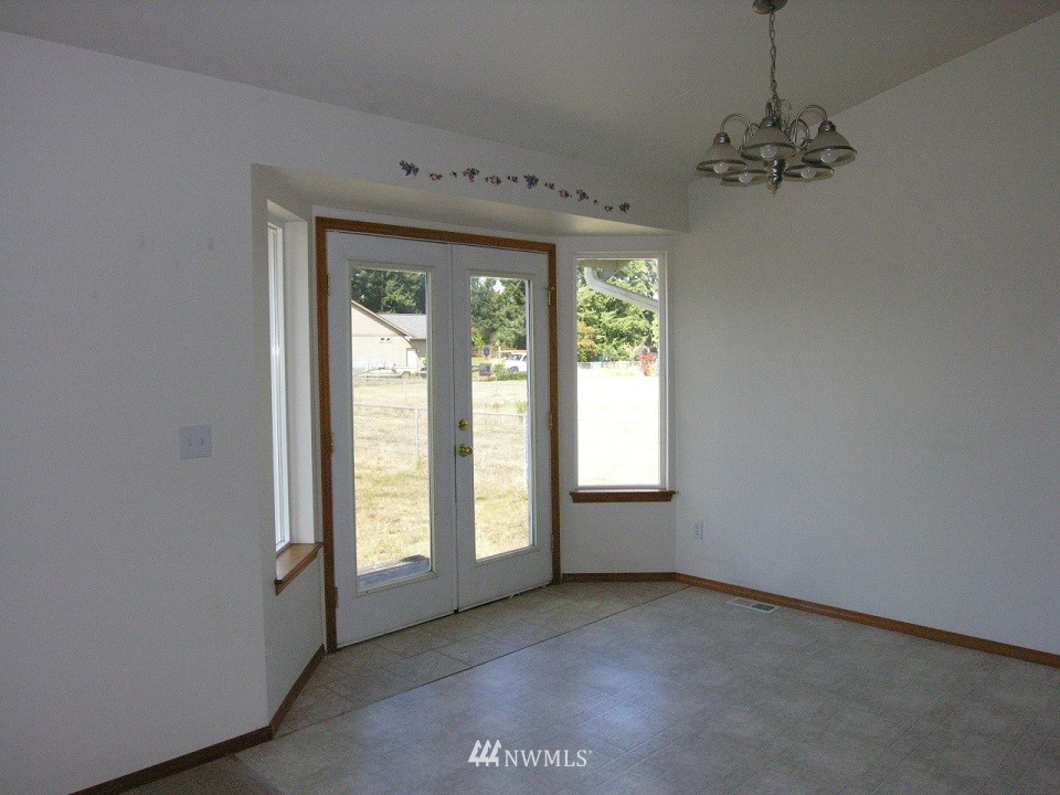 17931 Daryl Lane Southwest Rochester, WA 98579 - Photo 8 of 19