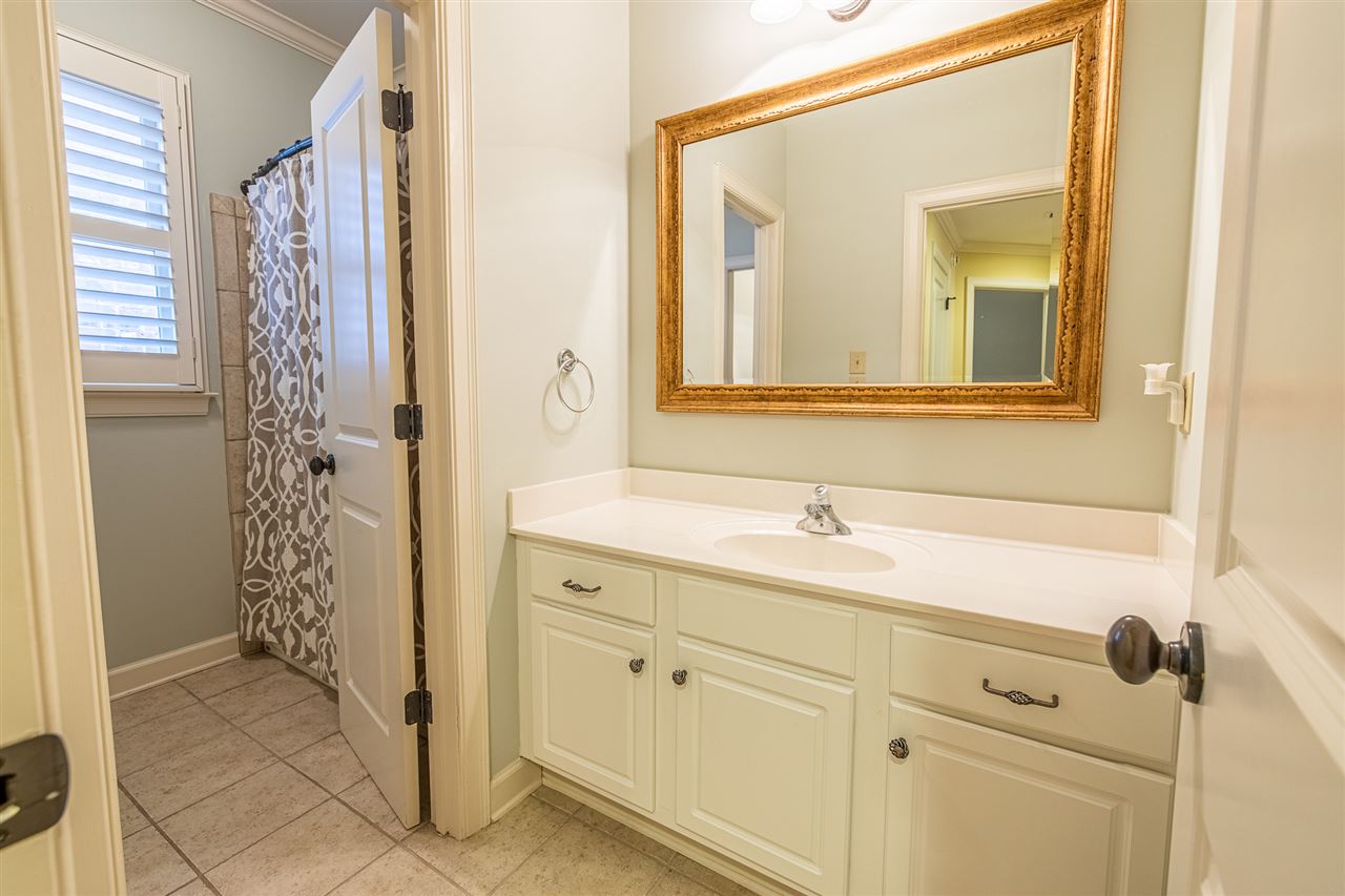 3562 Walnut Grove Road Memphis, TN 38111 - Photo 22 of 25