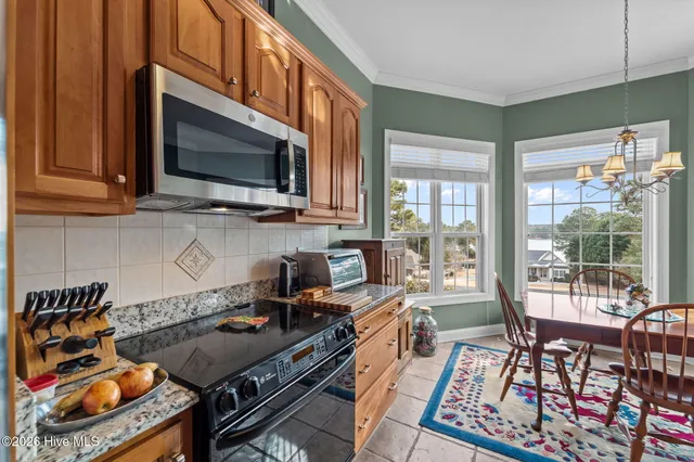 $525,000 | 122 Shaw Drive, Seven Lakes, NC 27376