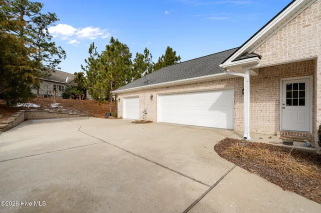 $525,000 | 122 Shaw Drive, Seven Lakes, NC 27376