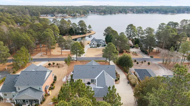 $525,000 | 122 Shaw Drive, Seven Lakes, NC 27376