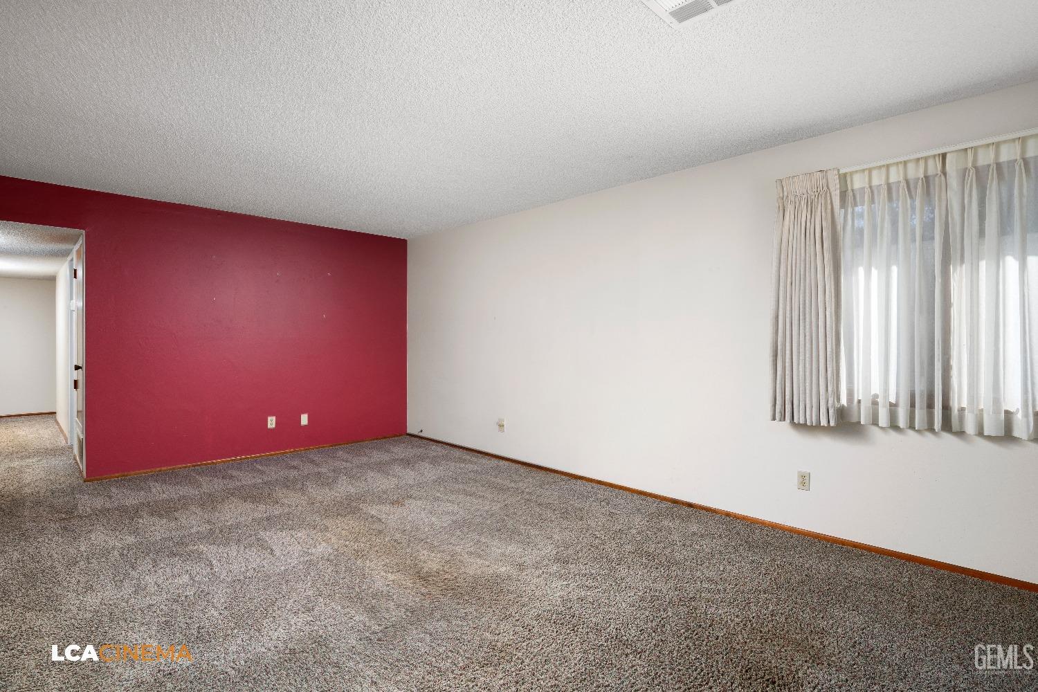 Undisclosed Address Shafter, CA 93263 - Photo 15 of 19 an empty room with windows