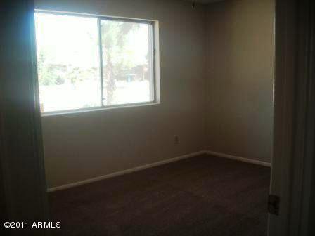 3831 West Charter Oak Road Phoenix, AZ 85029 - Photo 4 of 8 bed1