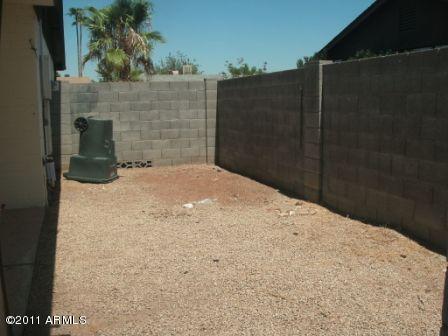 3831 West Charter Oak Road Phoenix, AZ 85029 - Photo 8 of 8 back