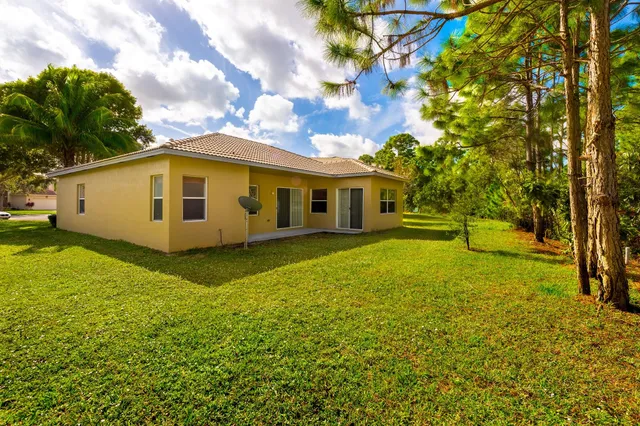 $340,000 | 5761 Spanish River Road, Fort Pierce, FL 34951
