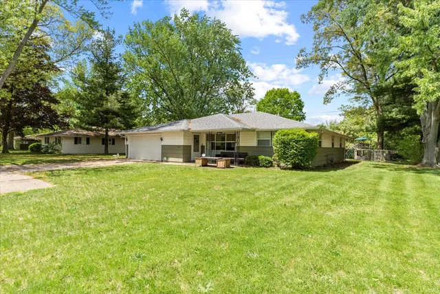 $230,000 | 17495 Cleveland Road, South Bend, IN 46635