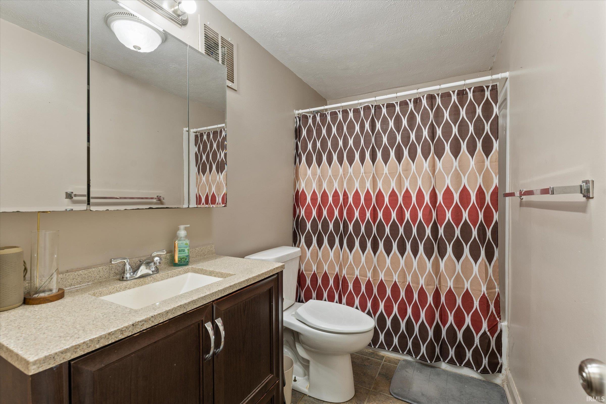 17495 Cleveland Road South Bend, IN 46635 - Photo 17 of 26