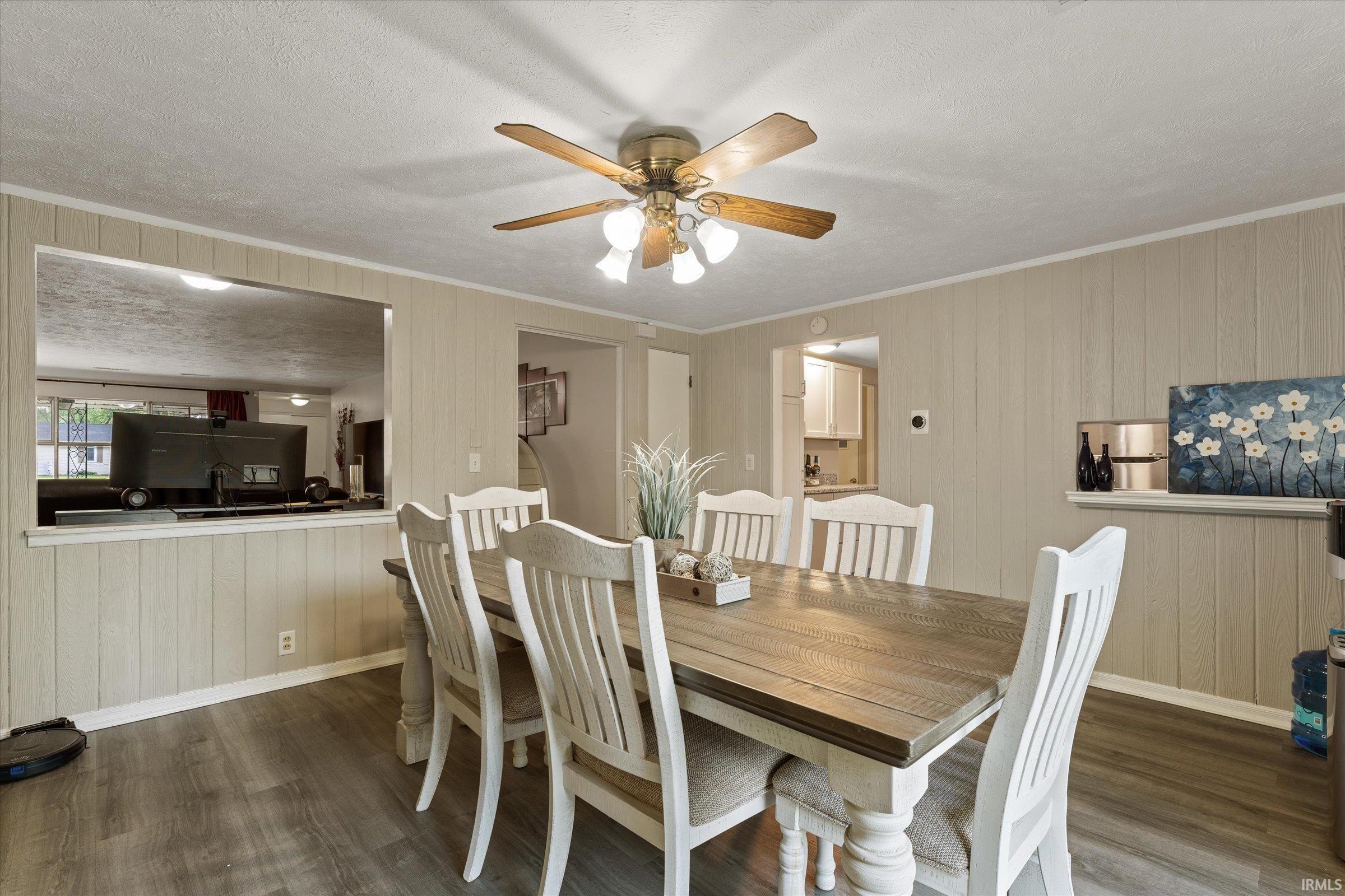 17495 Cleveland Road South Bend, IN 46635 - Photo 3 of 26