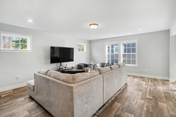 $699,000 | 740 Preserve Drive, South Haven, MI 49090