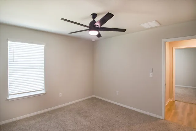 $2,100 | 108 Freedom Park Avenue, Liberty Hill, TX 78642