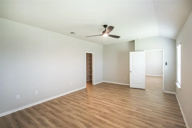 $2,100 | 108 Freedom Park Avenue, Liberty Hill, TX 78642