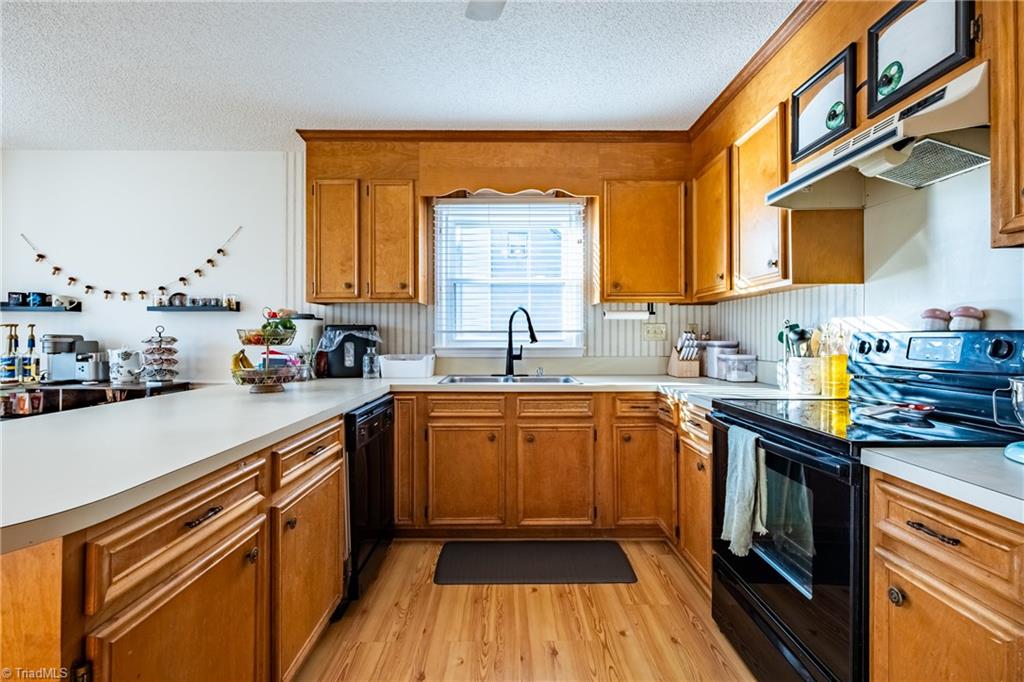 1113 Ridgecliff Drive Rural Hall, NC 27045 - Photo 7 of 14