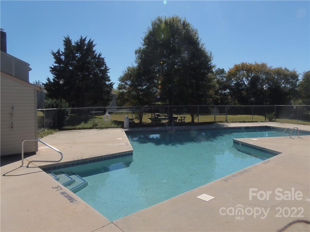 11042 Cedar View Road Charlotte, NC 28226 - Photo 16 of 29 Gallery Image 16