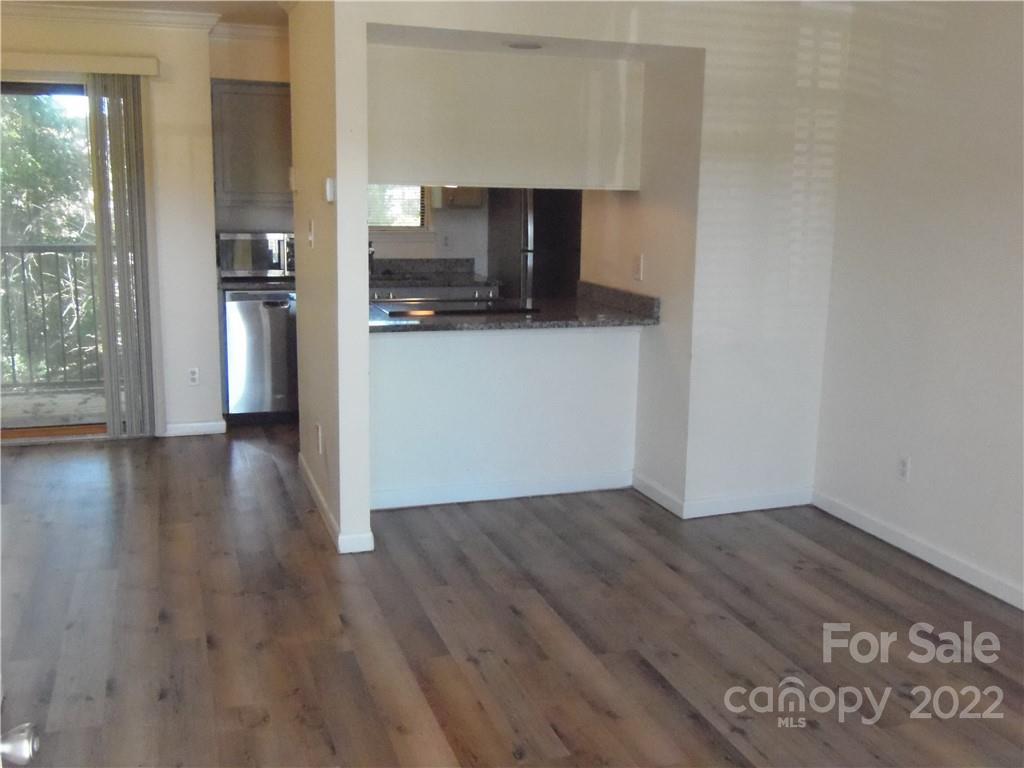 11042 Cedar View Road Charlotte, NC 28226 - Photo 2 of 29 Gallery Image 2