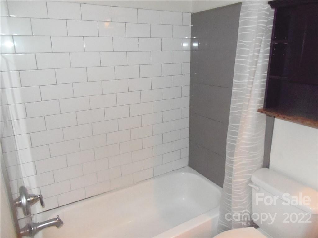 11042 Cedar View Road Charlotte, NC 28226 - Photo 10 of 29 Gallery Image 10
