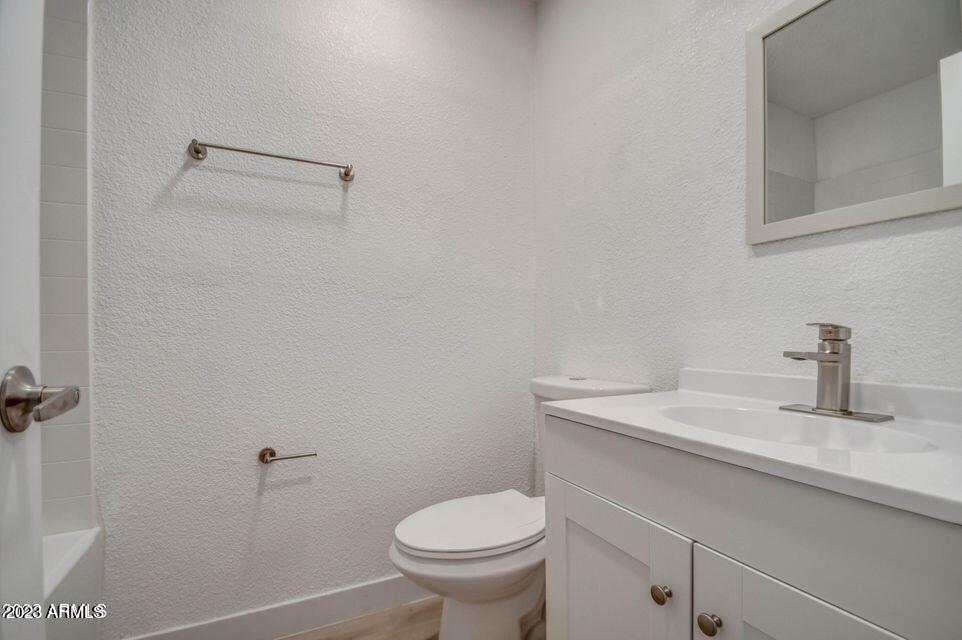 332 North Dobson Road, Unit 26 Mesa, AZ 85201 - Photo 18 of 19 Bathroom 2
