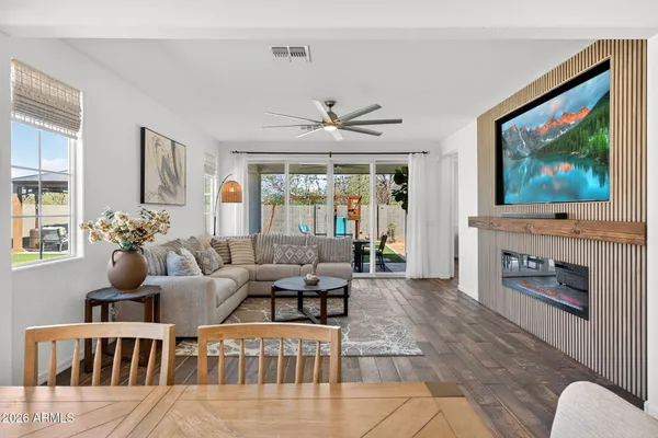 $550,000 | 8450 West Medlock Drive, Glendale, AZ 85305